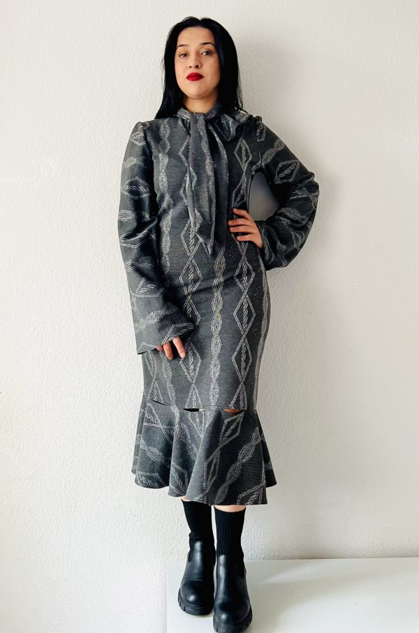 Schluppen Jerseykleid- Barbs