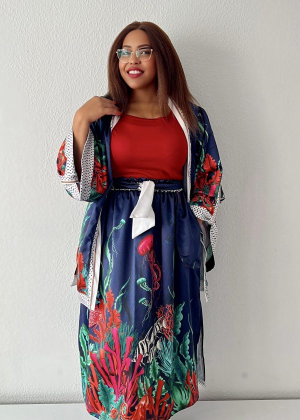 Facetune_26-04-2024-15-40-13 Kimono - Tropical