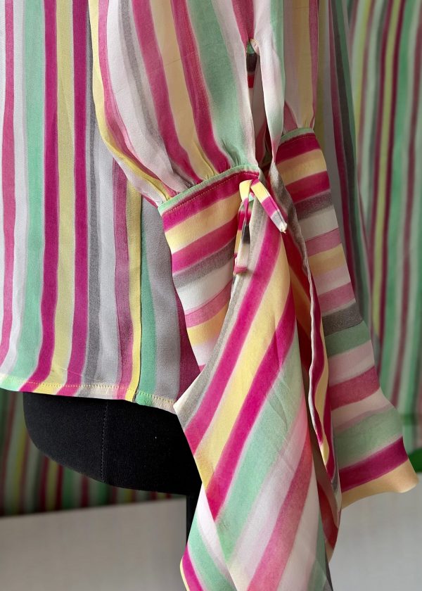 Facetune_10-04-2025-20-25-45 Bluse - Seren