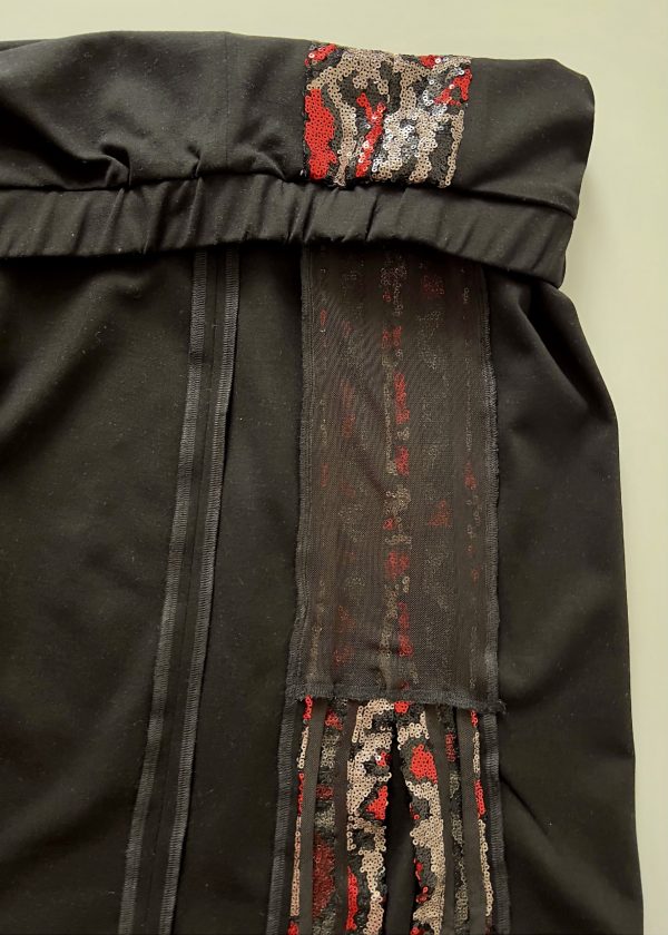 Pailletten- Zweiteiler-Belle