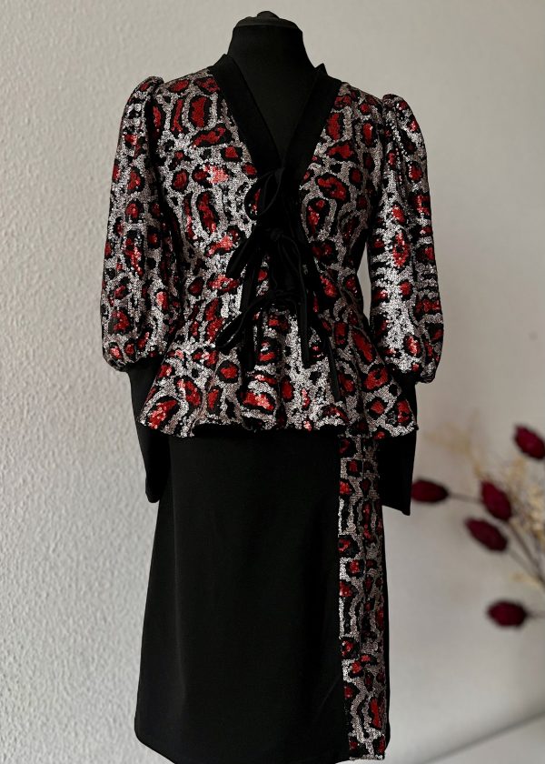 Pailletten- Zweiteiler-Belle